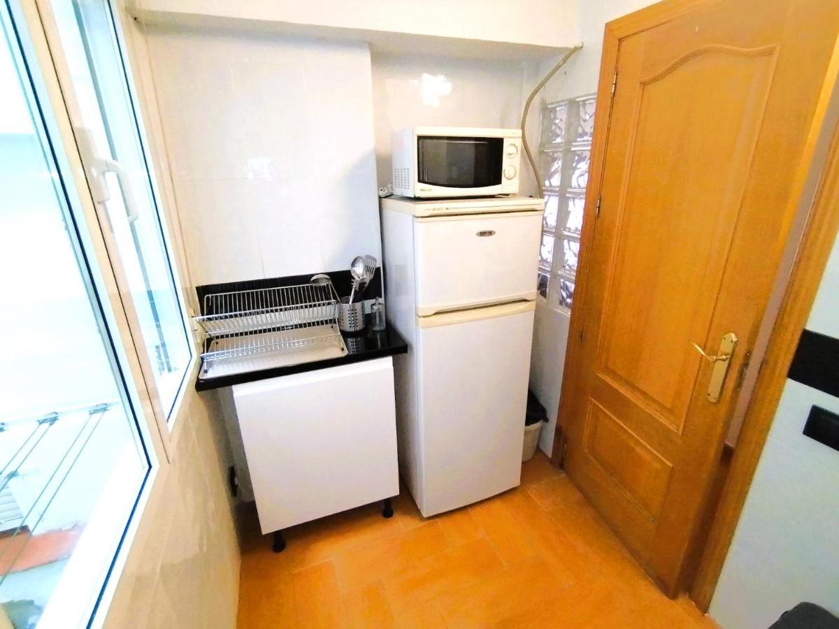 Puerta Del Sol - Apartamento Para 4 Madrid Exterior photo